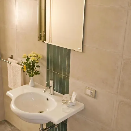 Relax Hotel